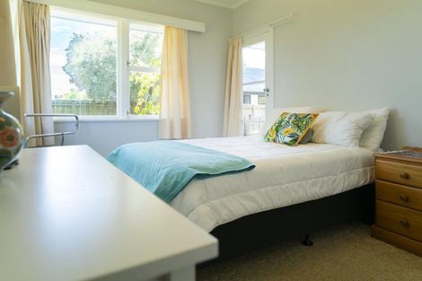 Photo of property in 87 Arataki Road, Havelock North, 4130