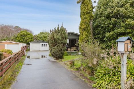 Photo of property in 35 Totara Road, Awapuni, Palmerston North, 4412