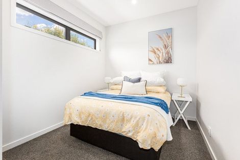 Photo of property in 1b Wai-iti Crescent, Woburn, Lower Hutt, 5010