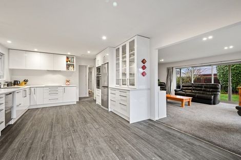 Photo of property in 45c Trafford Street, Harewood, Christchurch, 8051