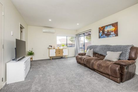 Photo of property in 73b Panama Road, Mount Wellington, Auckland, 1062