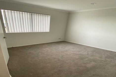 Photo of property in 48 Tir Conaill Avenue, Flat Bush, Auckland, 2019