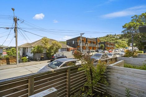 Photo of property in 3/124 Britomart Street, Berhampore, Wellington, 6023