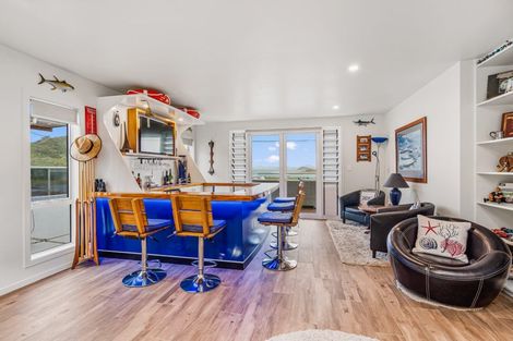 Photo of property in 21 Te Maika Road, Ngunguru, Whangarei, 0173