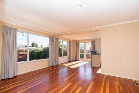 Photo of property in 100 Lewis Street, Glenview, Hamilton, 3206