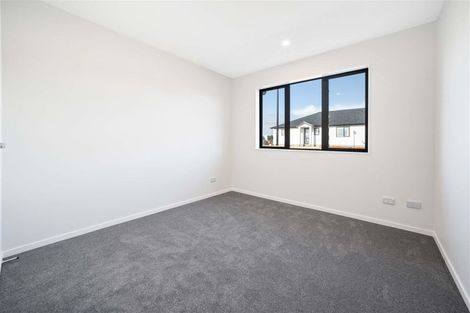 Photo of property in 10 Rorotu Avenue, Karaka, Papakura, 2113