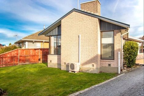 Photo of property in 17 Skerten Avenue, Hornby, Christchurch, 8042