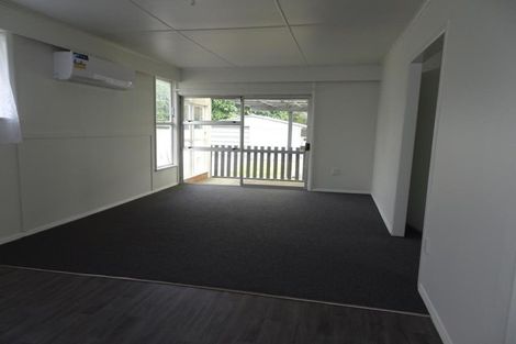 Photo of property in 409 Kotuku Street, Camberley, Hastings, 4120