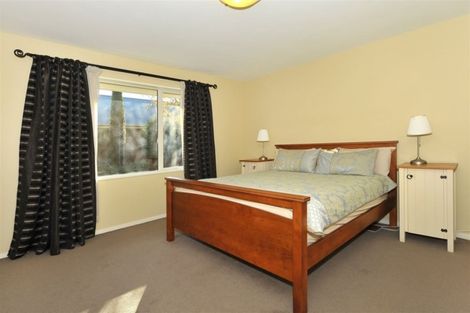 Photo of property in 18 James Hight Drive, Halswell, Christchurch, 8025