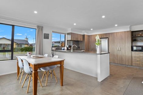 Photo of property in 28 Catalina Crescent, Burleigh, Blenheim, 7201