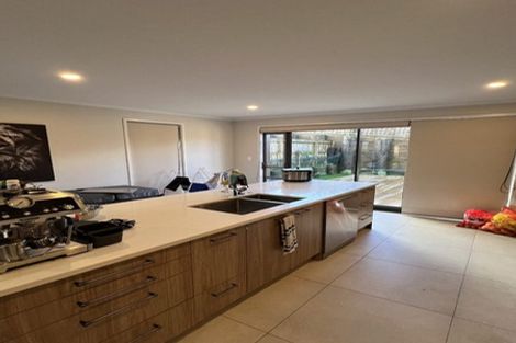 Photo of property in 19 Pouate Way, Waiuku, 2123