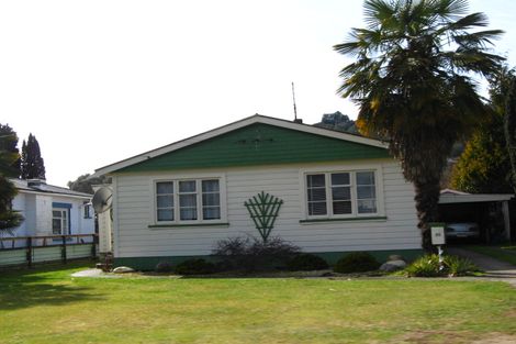 Photo of property in 35 Dick Street, Reefton, 7830