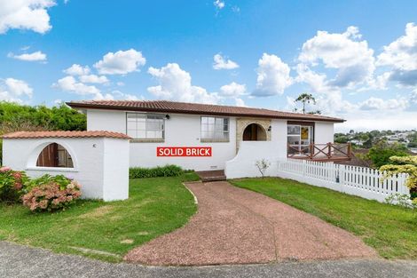 Photo of property in 10/26a Sunnynook Road, Sunnynook, Auckland, 0620