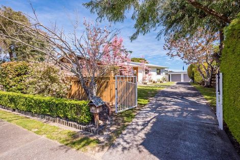 Photo of property in 50 Sylvan Avenue, Waikanae, 5036