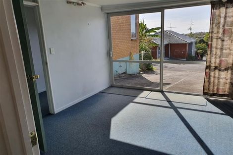 Photo of property in 2/7 Keystone Avenue, Mount Roskill, Auckland, 1041