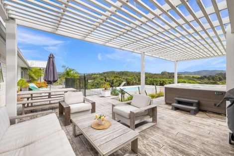 Photo of property in 33 Rua Road, Mangawhai, 0573