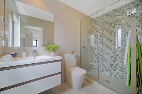 Photo of property in 43 Sapwood Crescent, Takanini, 2110