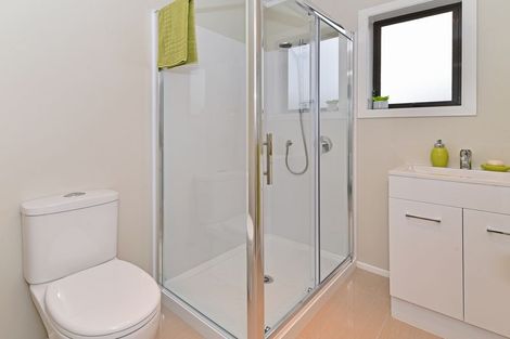 Photo of property in 22a Sutton Crescent, Papakura, 2110