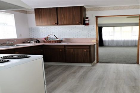 Photo of property in 2/7 Cederholm Grove, Brown Owl, Upper Hutt, 5018