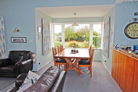 Photo of property in 2 Essex Street, Weston, Oamaru, 9401