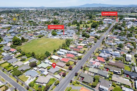 Photo of property in 58 Vardon Road, St Andrews, Hamilton, 3200