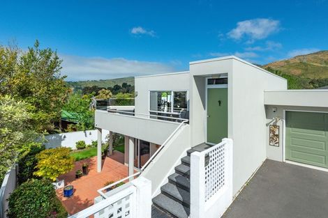 Photo of property in 9 Avoca Valley Road, Heathcote Valley, Christchurch, 8022