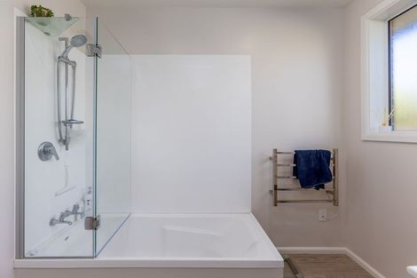 Photo of property in 87 Teesdale Street, Burnside, Christchurch, 8053