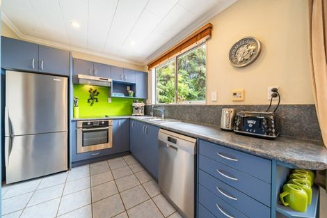 Photo of property in 50 Ngahere Street, Stokes Valley, Lower Hutt, 5019
