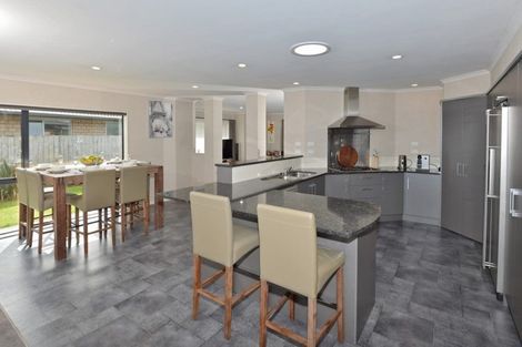 Photo of property in 32 Pompallier Estate Drive, Maunu, Whangarei, 0110