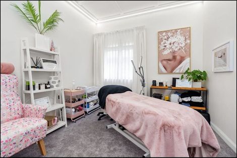 Photo of property in 16 Zealandia Street, Kensington, Whangarei, 0112