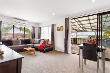 Photo of property in 16 Dale Road, Whenuapai, Auckland, 0618