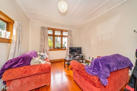 Photo of property in 39 Adams Terrace, Aro Valley, Wellington, 6021