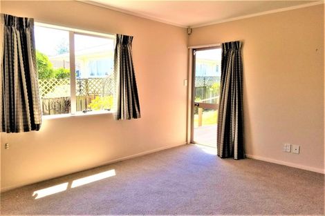 Photo of property in 240a Te Atatu Road, Te Atatu South, Auckland, 0610