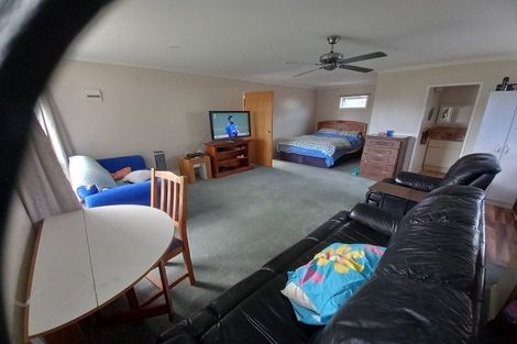 Photo of property in 4 Aranui Avenue, Waitarere Beach, Levin, 5510