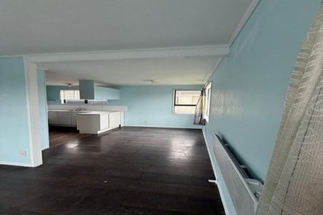 Photo of property in 3/1 Rebecca Rise, Weymouth, Auckland, 2103