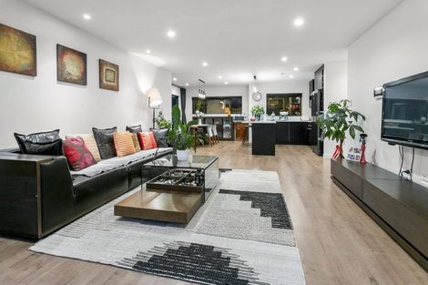 Photo of property in 29a Arrow Road, Forrest Hill, Auckland, 0620