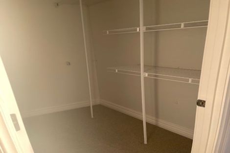 Photo of property in 29 Manu Place, Pinehill, Auckland, 0632