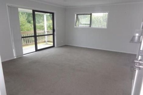 Photo of property in 96 Chislehurst Street, Henderson, Auckland, 0612