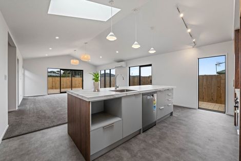 Photo of property in 5b Murray Street, Bell Block, New Plymouth, 4312