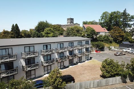 Photo of property in The Barracks, 7 Knox Street, Hamilton Central, Hamilton, 3204