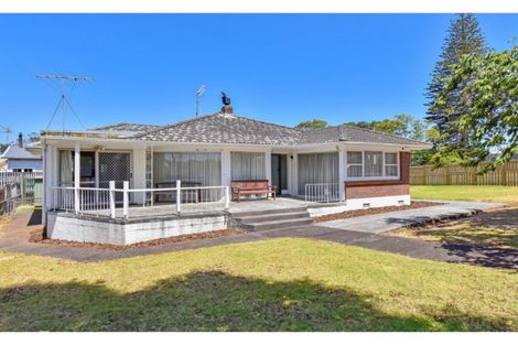 Photo of property in 1 Tanners Road, Mangere Bridge, Auckland, 2022