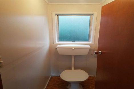 Photo of property in 35 Leo Street, Glen Eden, Auckland, 0602