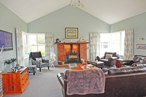 Photo of property in 2 Essex Street, Weston, Oamaru, 9401