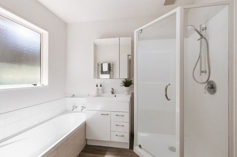 Photo of property in 92 Townhead Crescent, Bethlehem, Tauranga, 3110