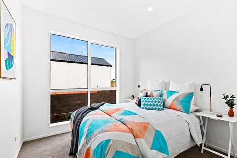 Photo of property in 15 Matakohe Road, Westgate, Auckland, 0814