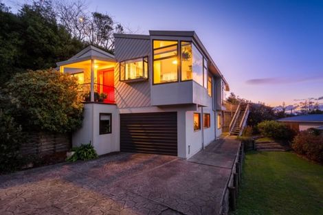 Photo of property in 11 Coster Street, Enner Glynn, Nelson, 7011