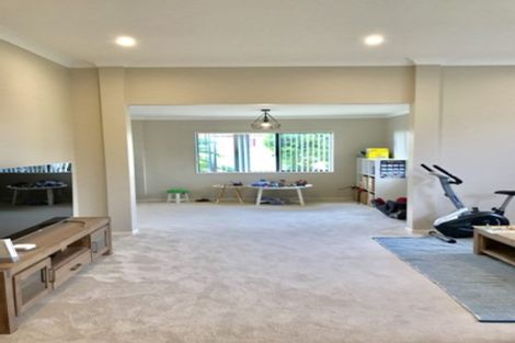 Photo of property in 13 Malahide Drive, Flat Bush, Auckland, 2019