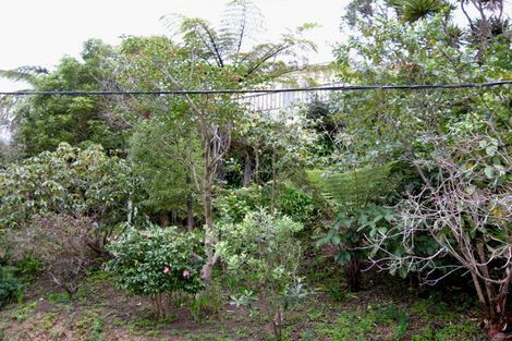 Photo of property in 5 Paisley Terrace, Karori, Wellington, 6012