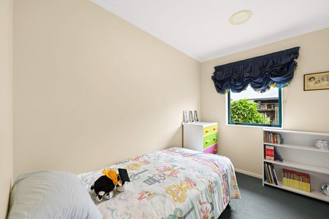 Photo of property in 74 Ayrshire Drive, Grandview Heights, Hamilton, 3200