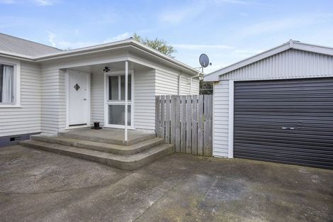 Photo of property in 13 Albert Street, Hawera, 4610